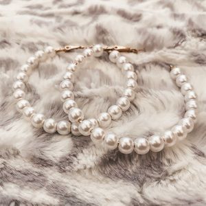 pearl hoop earrings